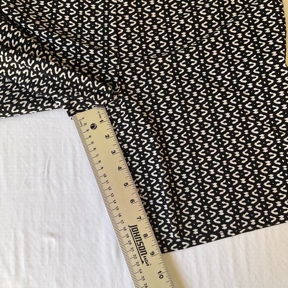 Mario Serrani Italy Women’s Fancy Shorts size 16, Patern Black White - Picture 5 of 10